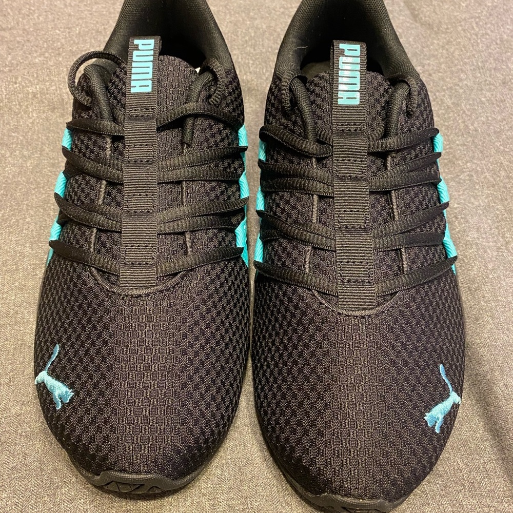 Ladies Puma Raize Prowl NIB Sz 9.5